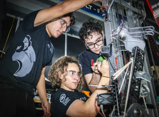 Categorías de FIRST Robotics