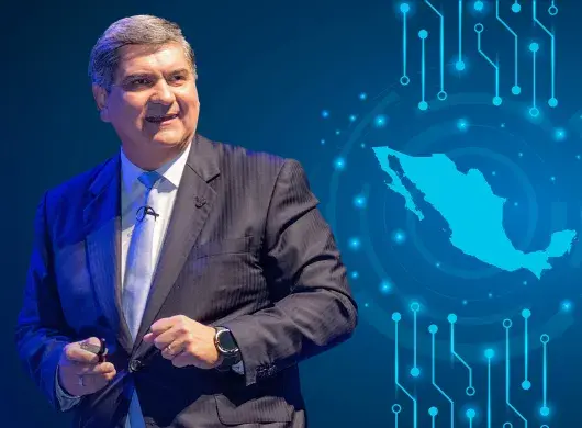 David Garza aborda IA y liderazgo en el libro México Exponencial