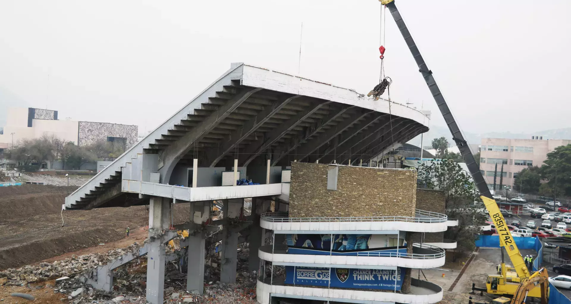 Demolición del "Volado" del Estadio Tecnológico