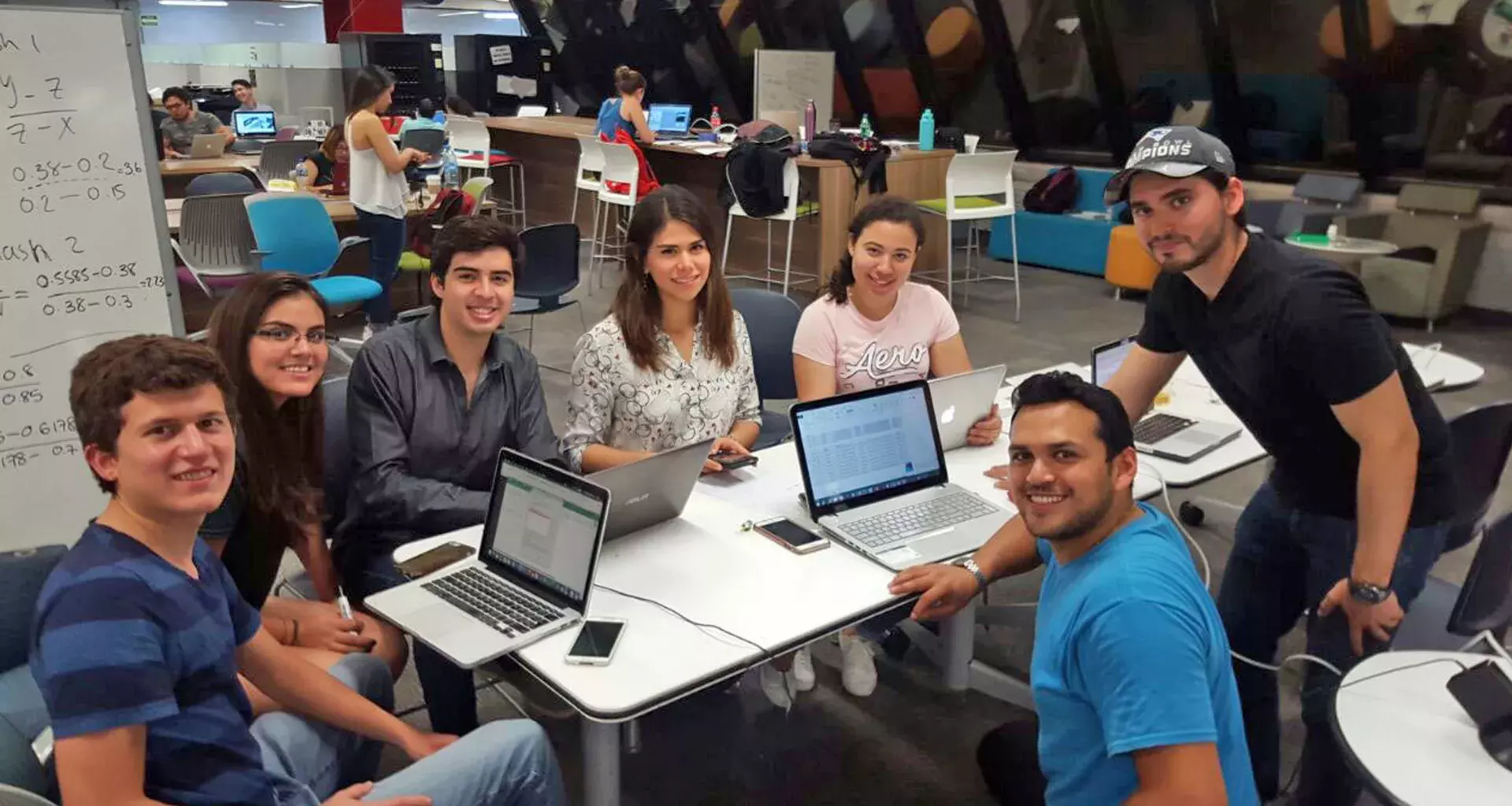 Los alumnos se preparan en esta época de final de semestre