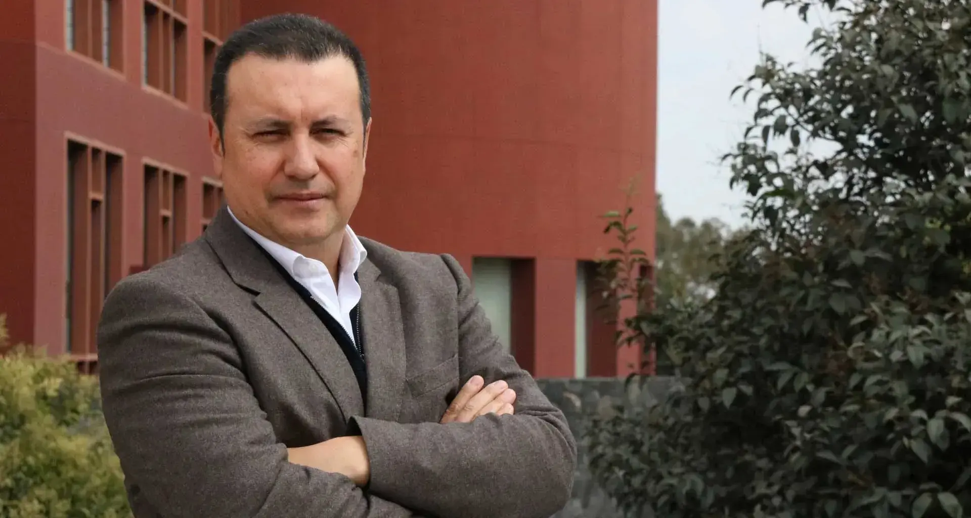 El profesor Juan Carlos Marín de la Escuela de Gobierno y Transformación Pública asumirá nuevo cargo en dependencia de gobierno de Chile