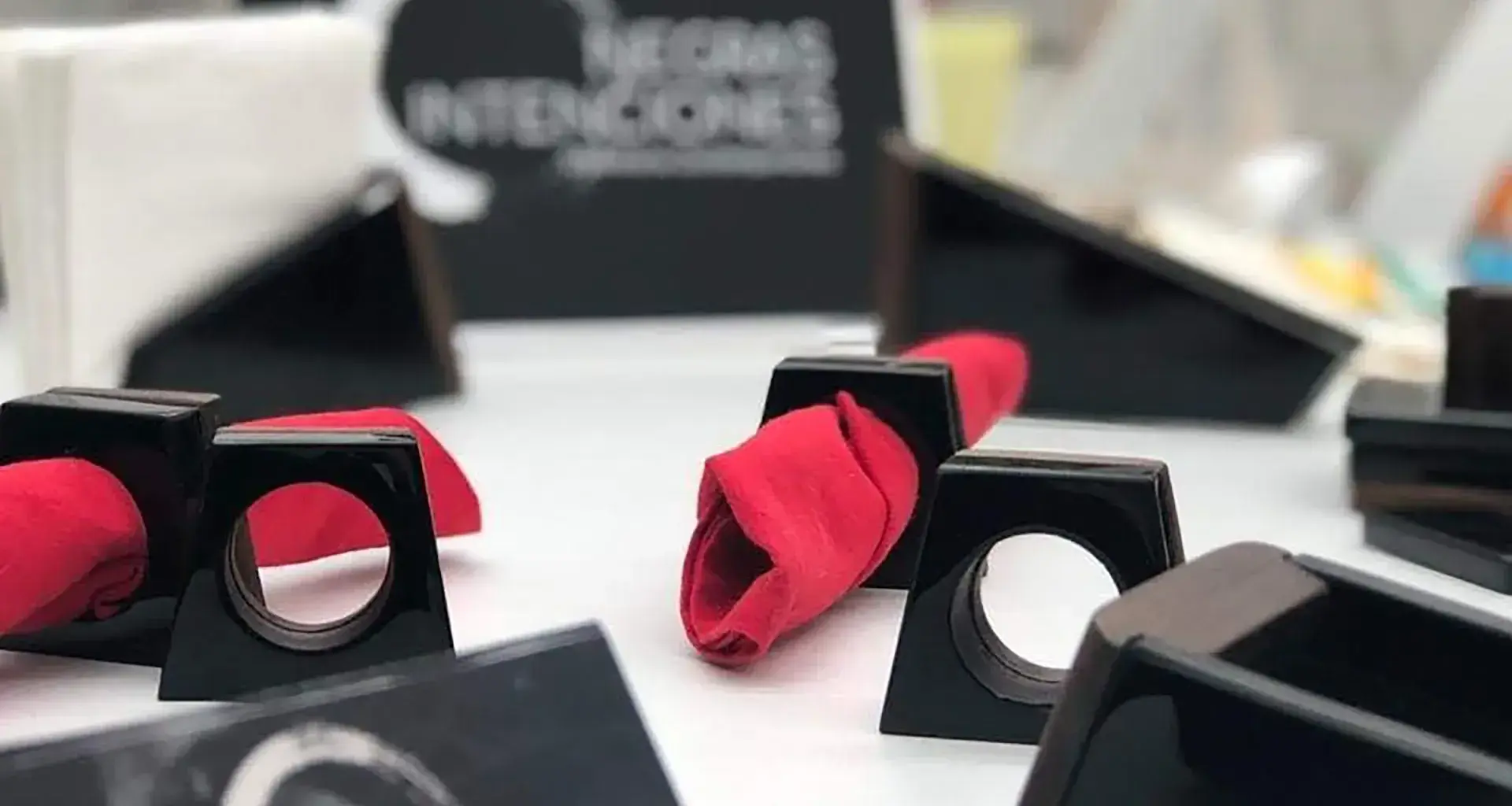 Negras Intenciones una marca creada por alumnos del Tec de Monterrey