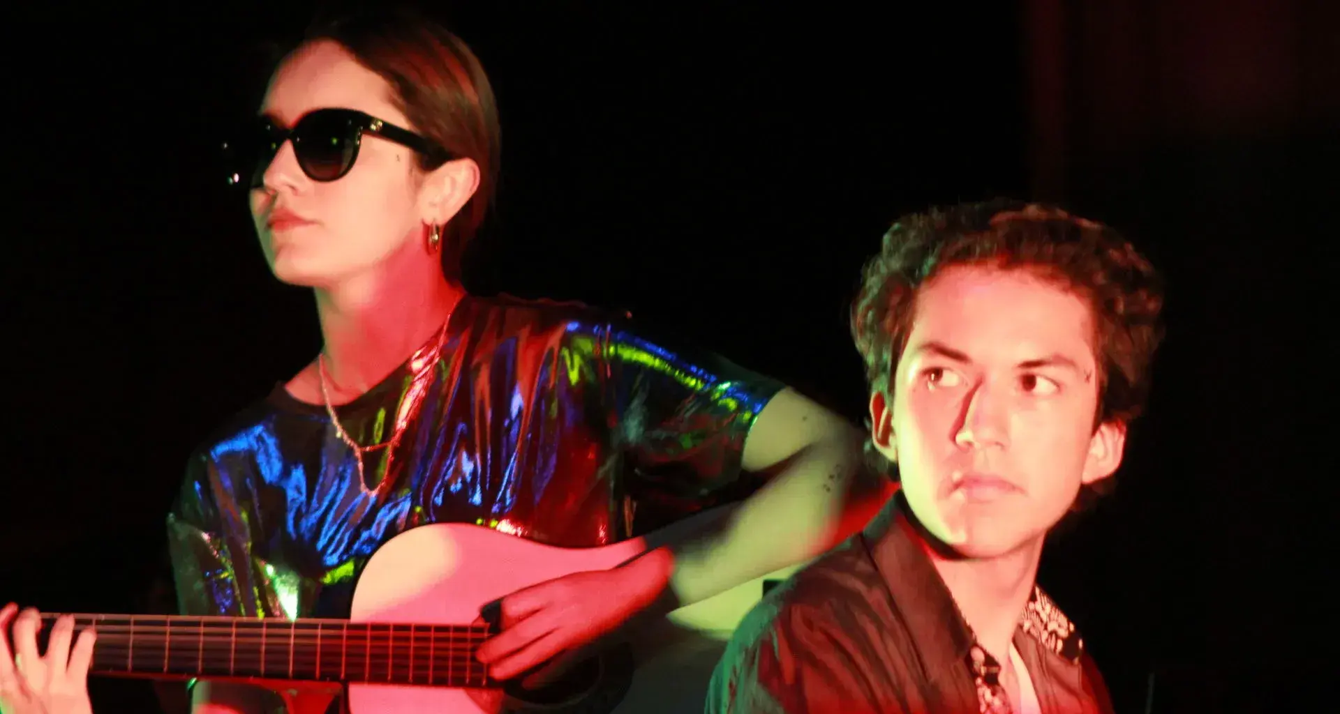 Claudia (guitarrista) y Erik (pianista) en el concierto