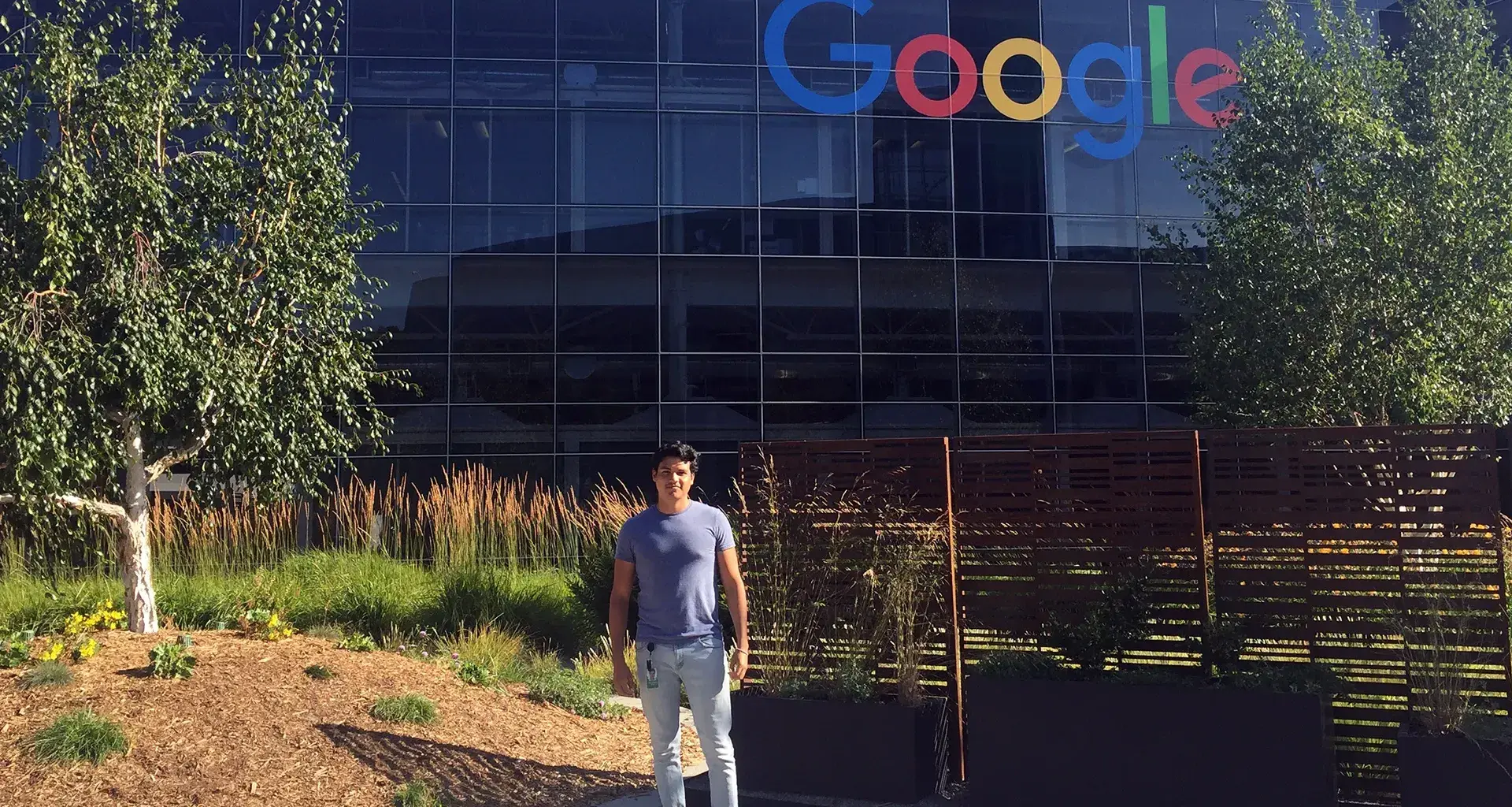 Abraham Torres alumno de campus Cuernavaca intern en Google
