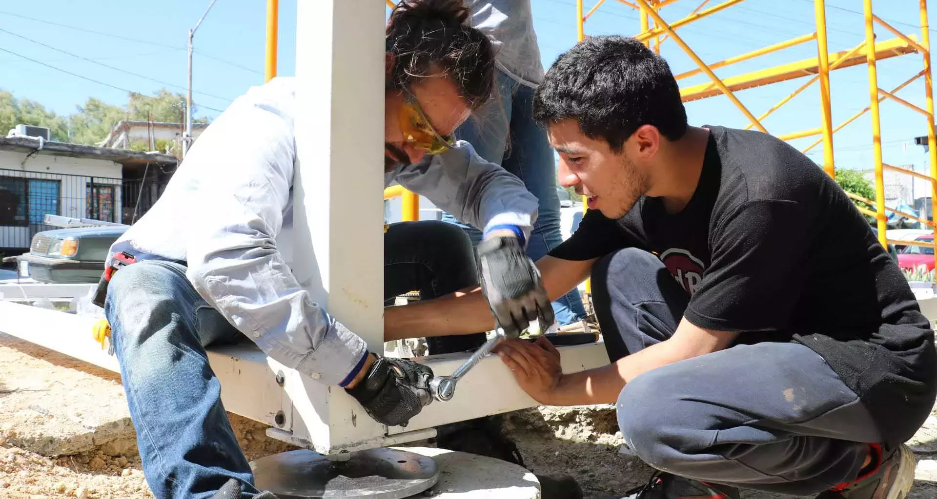 Construyen alumnos del Tec un “cubo urbano” en Monterrey