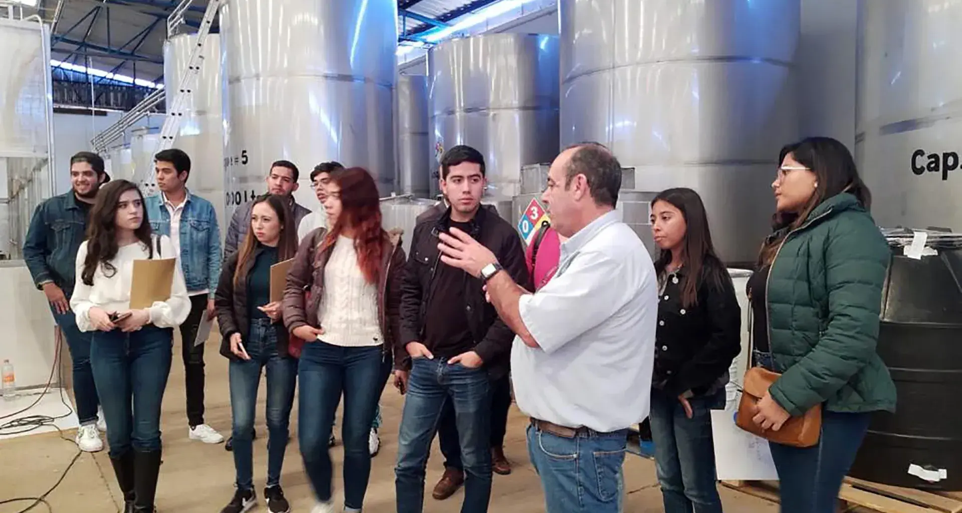 Concentración en Derecho Comercial Internacional del Tec ayuda a tequilera