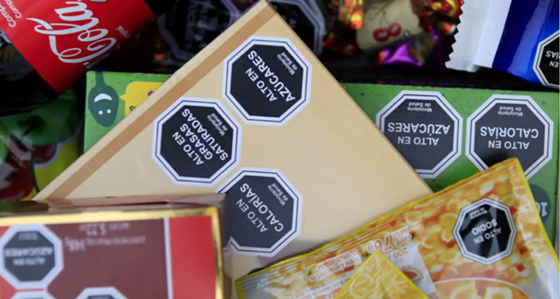 ¿Qué significa el octágono en los empaques de alimentos y bebidas?