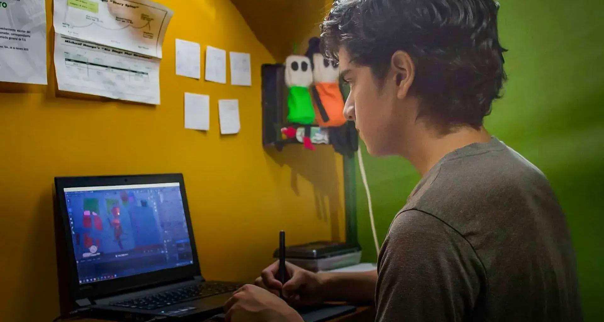 Sebastián Oviedo fue nominado al Ariel a sus 19 años