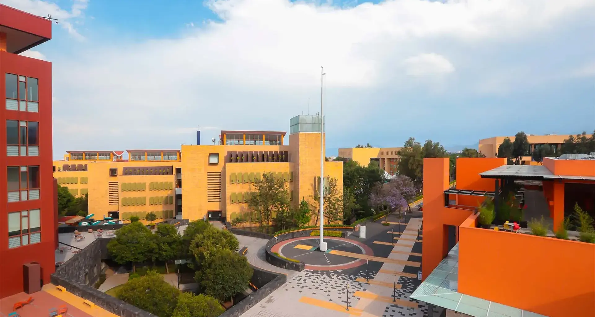 ¡20 años de historia! ¿Qué viene para el campus Santa Fe?