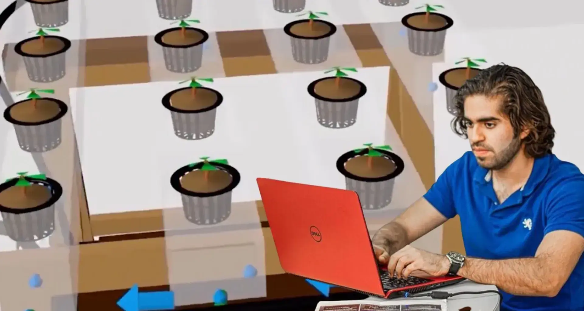 Alumno Carlos Barragán y su proyecto hidroponico digital