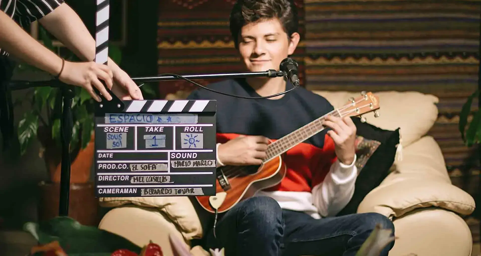 EXATEC crean hogar de música independiente en busca de proveer un espacio para artistas emergentes mediante sesiones grabadas y personalizadas acorde a su esencia. 