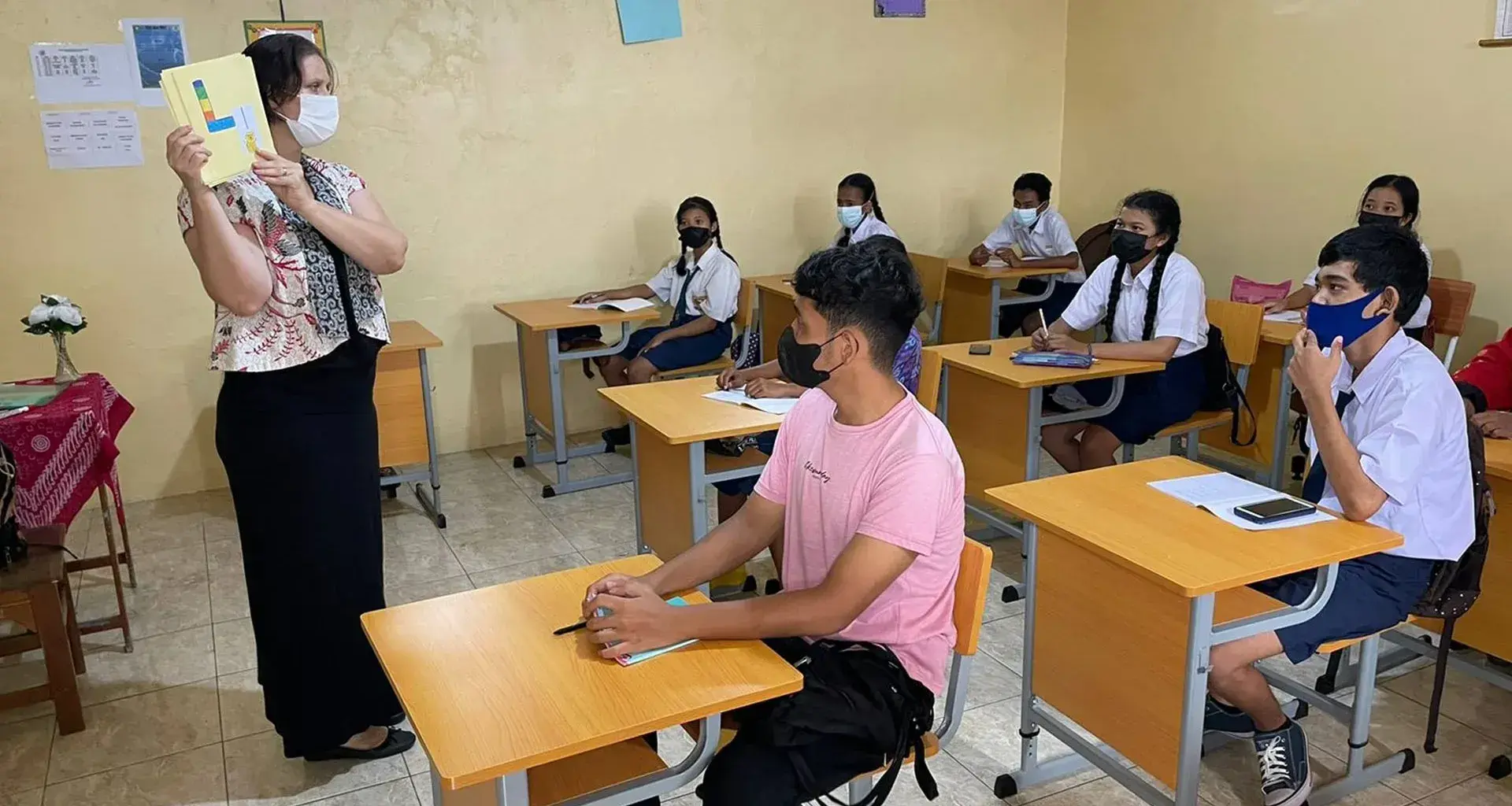 Jorge-Marquez-fundacion-Indonesia-EXATEC-zacatecano-free-safe
