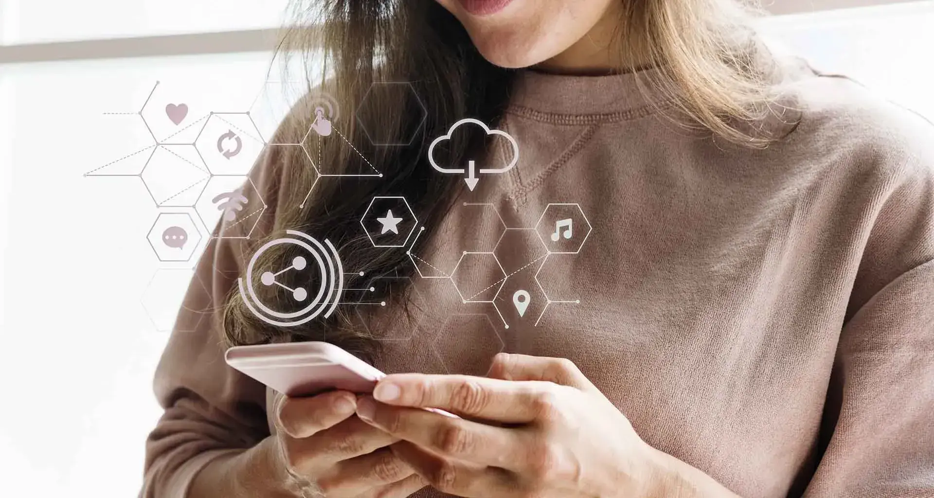 EXATEC y alumno del Tec campus Querétaro, unen sus fuerzas para crear Appix, una empresa de servicios digitales en busca de impulsar el posicionamiento virtual de las empresas. 