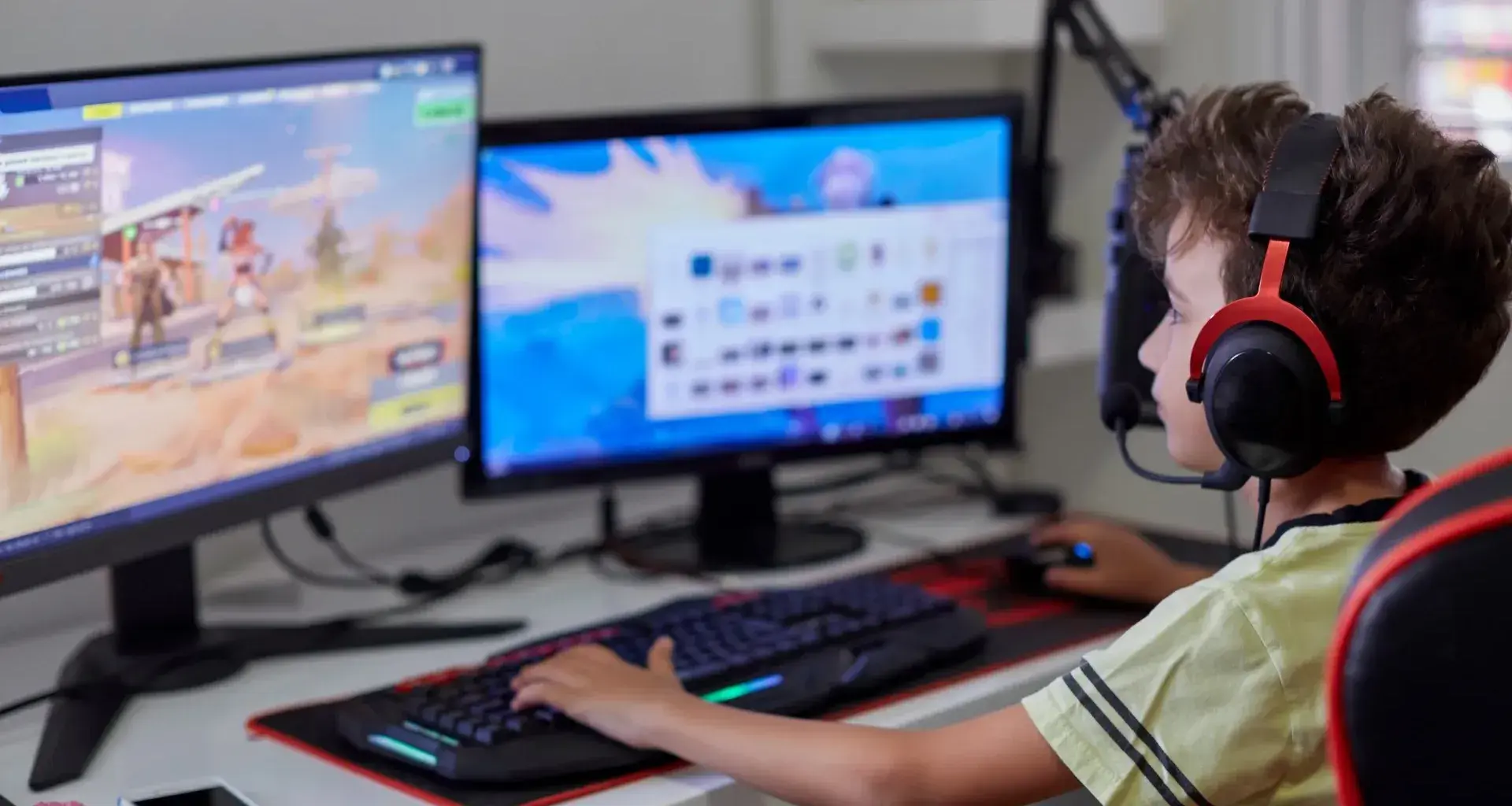 El EXATEC Amir Bayareh cree que los videojuegos pueden influir positivamente en las vidas de los niños.
