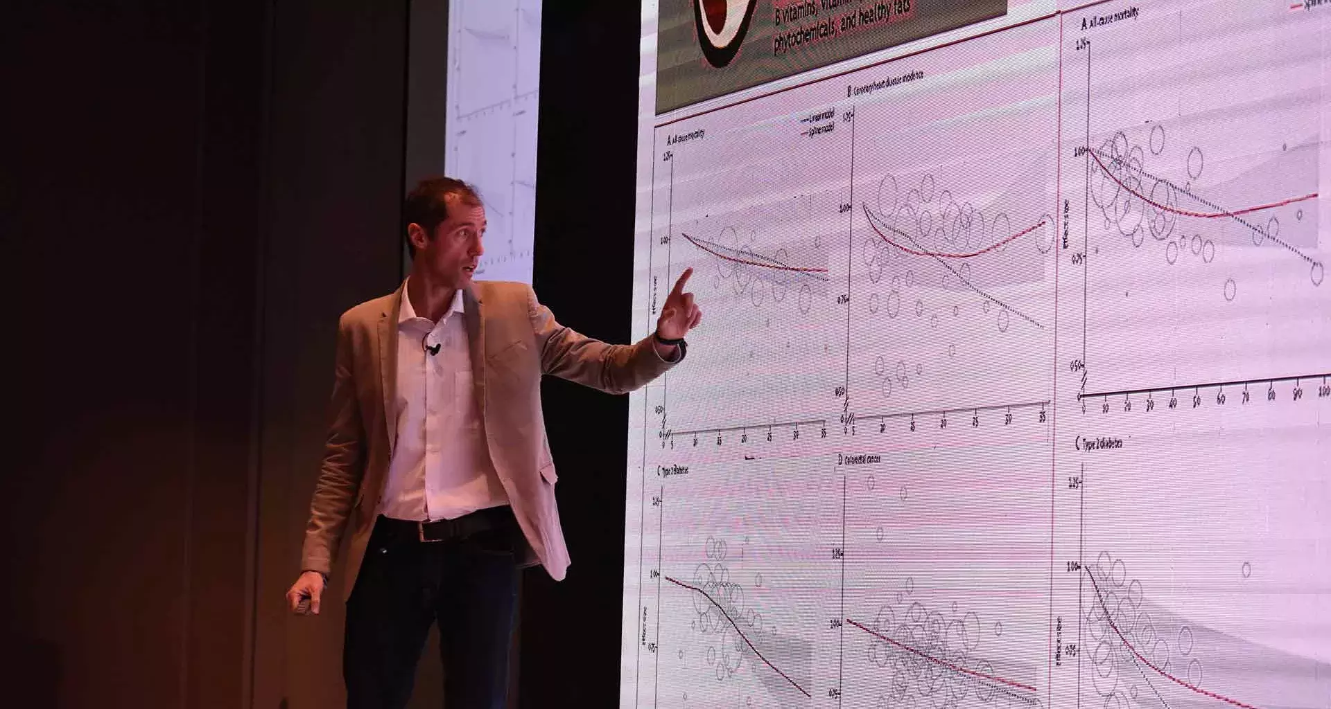 Congreso de alimentos inteligentes o nutracéuticos analizó los avances del rubro en encuentro que reunió a 550 expertos de Iberoamérica.