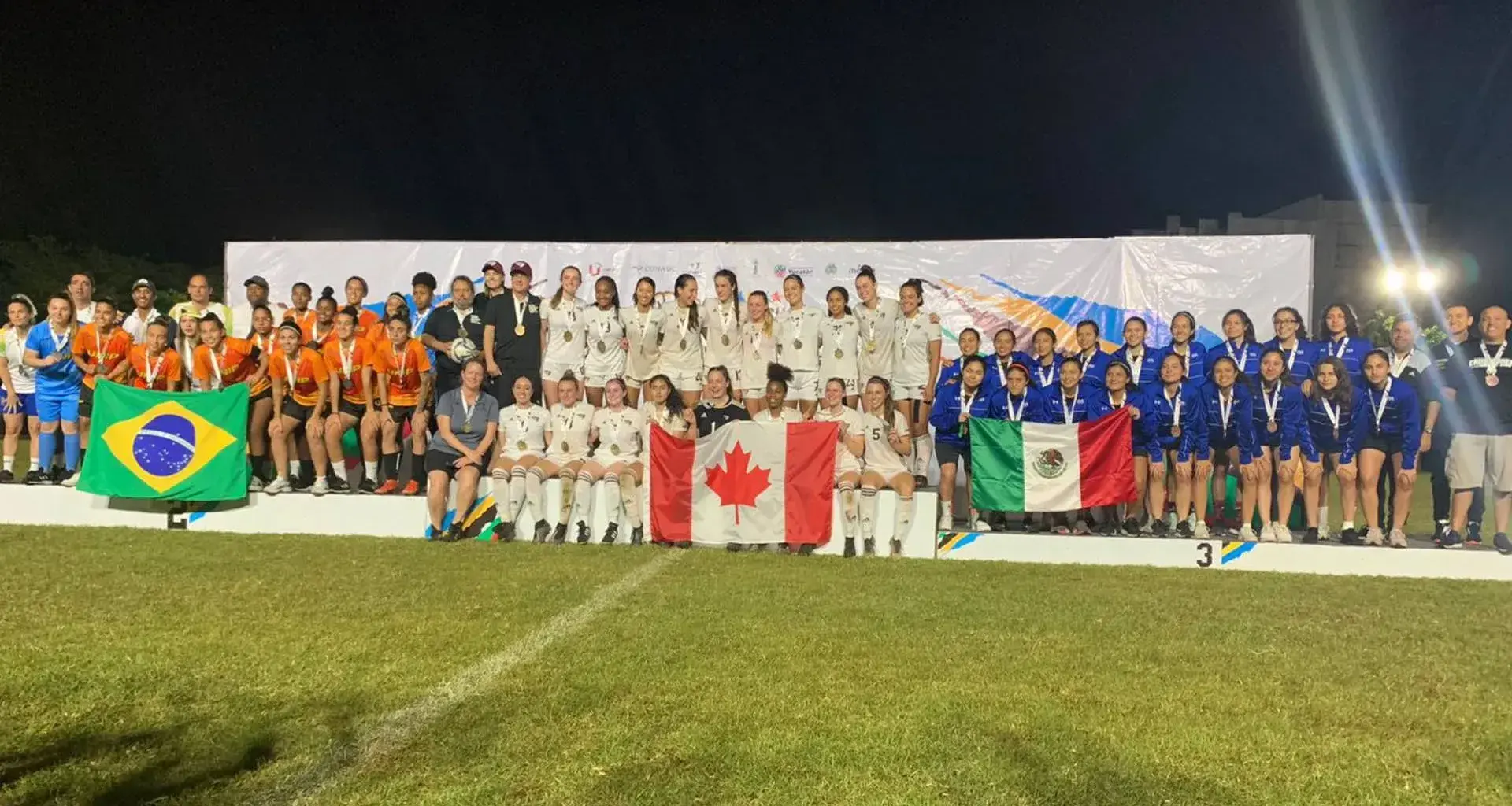 Borregos triunfan en FISU América Games 2022.