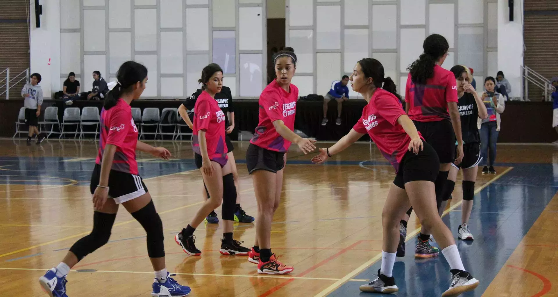 Novatas de basquetbol campus Ciudad Juárez 