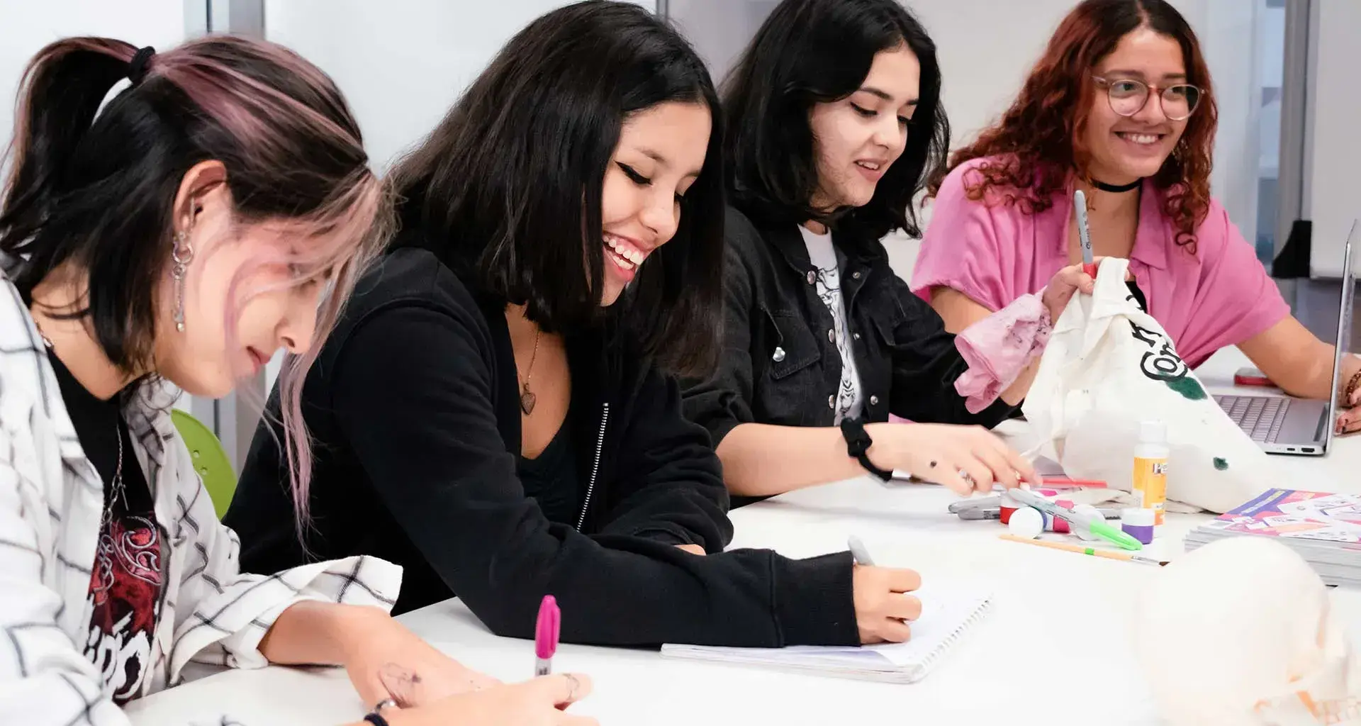 Apolon, grupo estudiantil sobre arte que es parte de la PrepaTec Guadalajara.