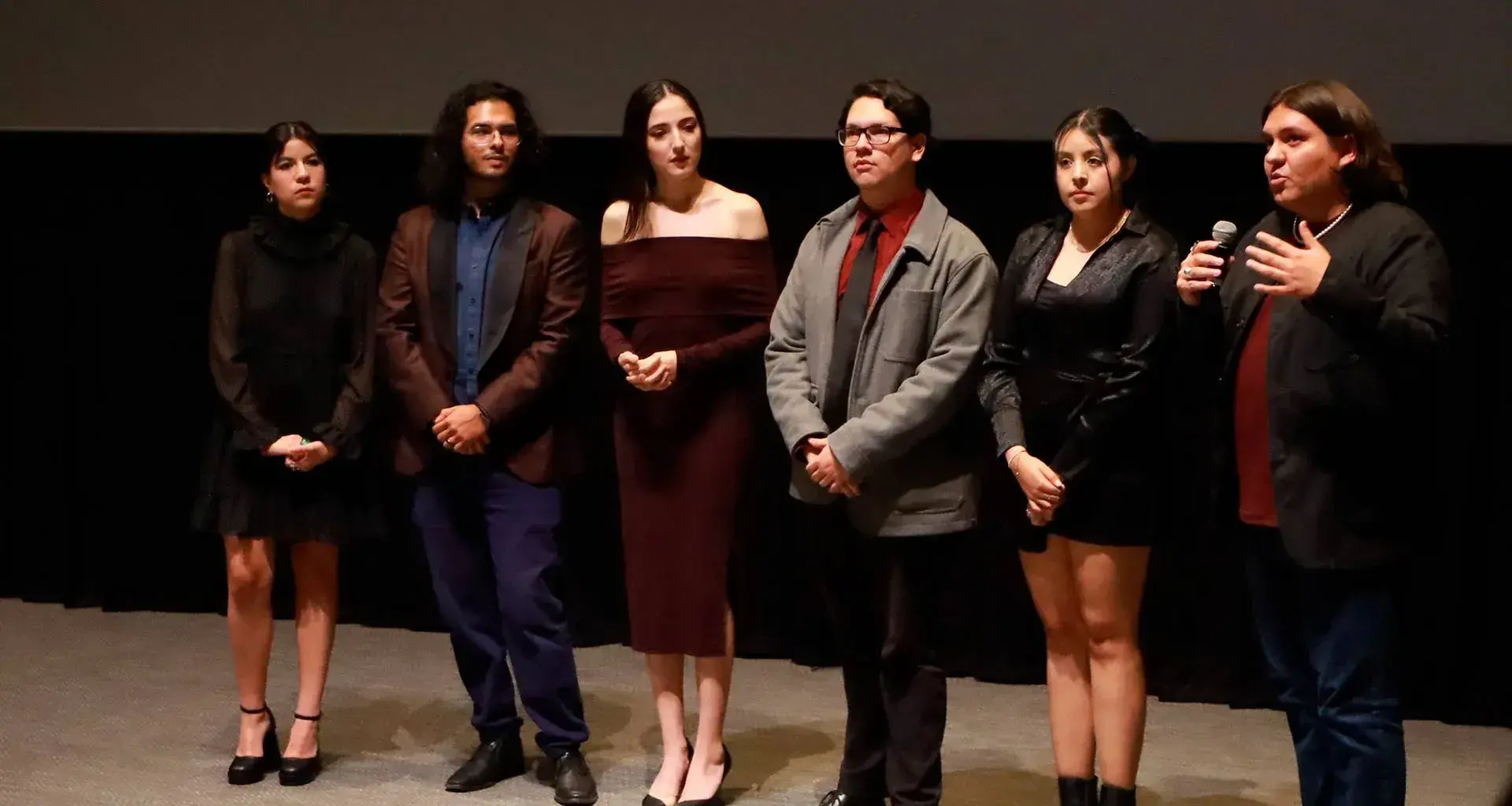 Estudiantes del Tec Guadalajara presentaron cortometraje en sala Guillermo del Toro de la cineteca del FICG. 