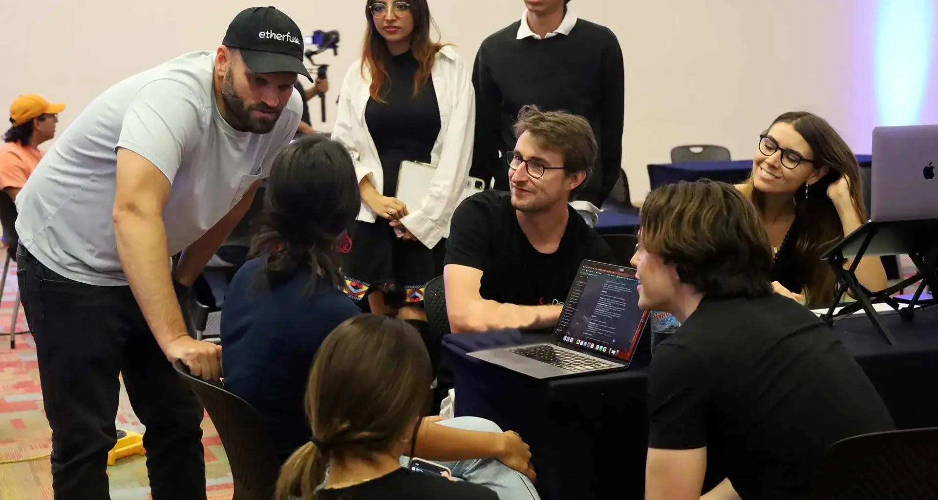 Soluciones con blockchain era el objetivo del hackaton con la startup Etherfuse, realizado en el Tec Guadalajara.