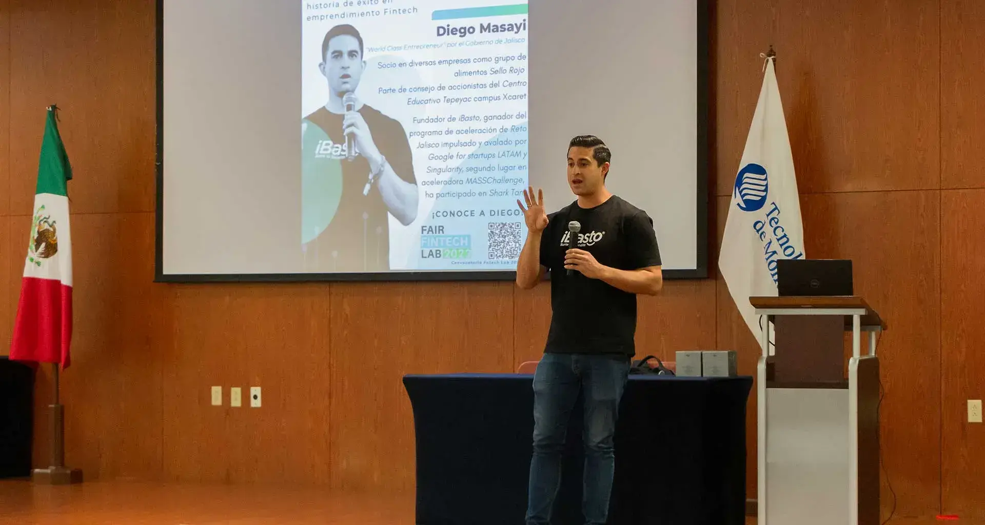 Para emprender en comercio electrónico fueron los consejos de emprendedor y EXATEC del Tec Guadalajara. 