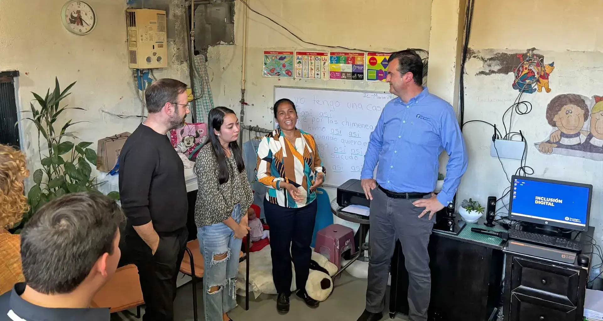 En el Cerro de la Campana se instaló el primer microlaboratorio digital, impulsado por el área de Inclusión Digital y la Vicepresidencia de Transformación Digital del Tec.