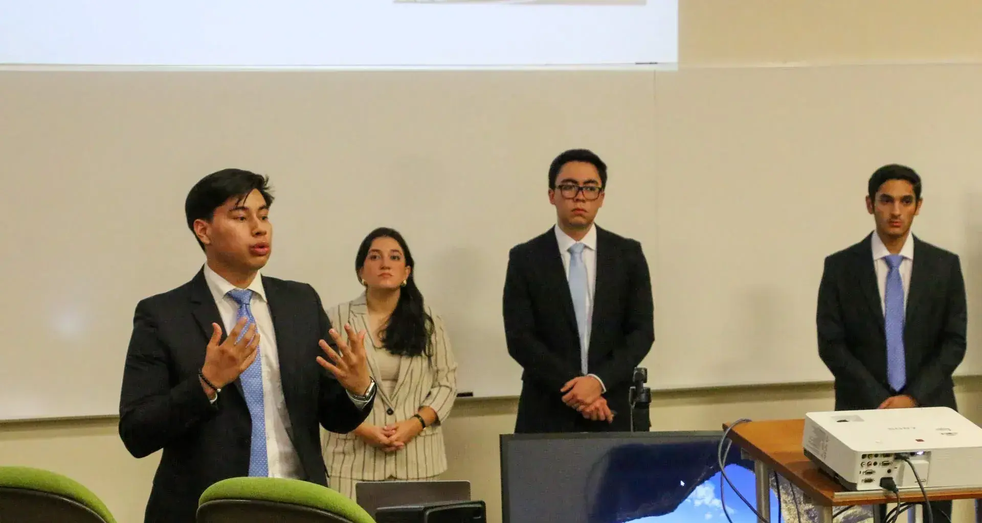 International business case competition, certamen de negocios realizado en el Tec. 