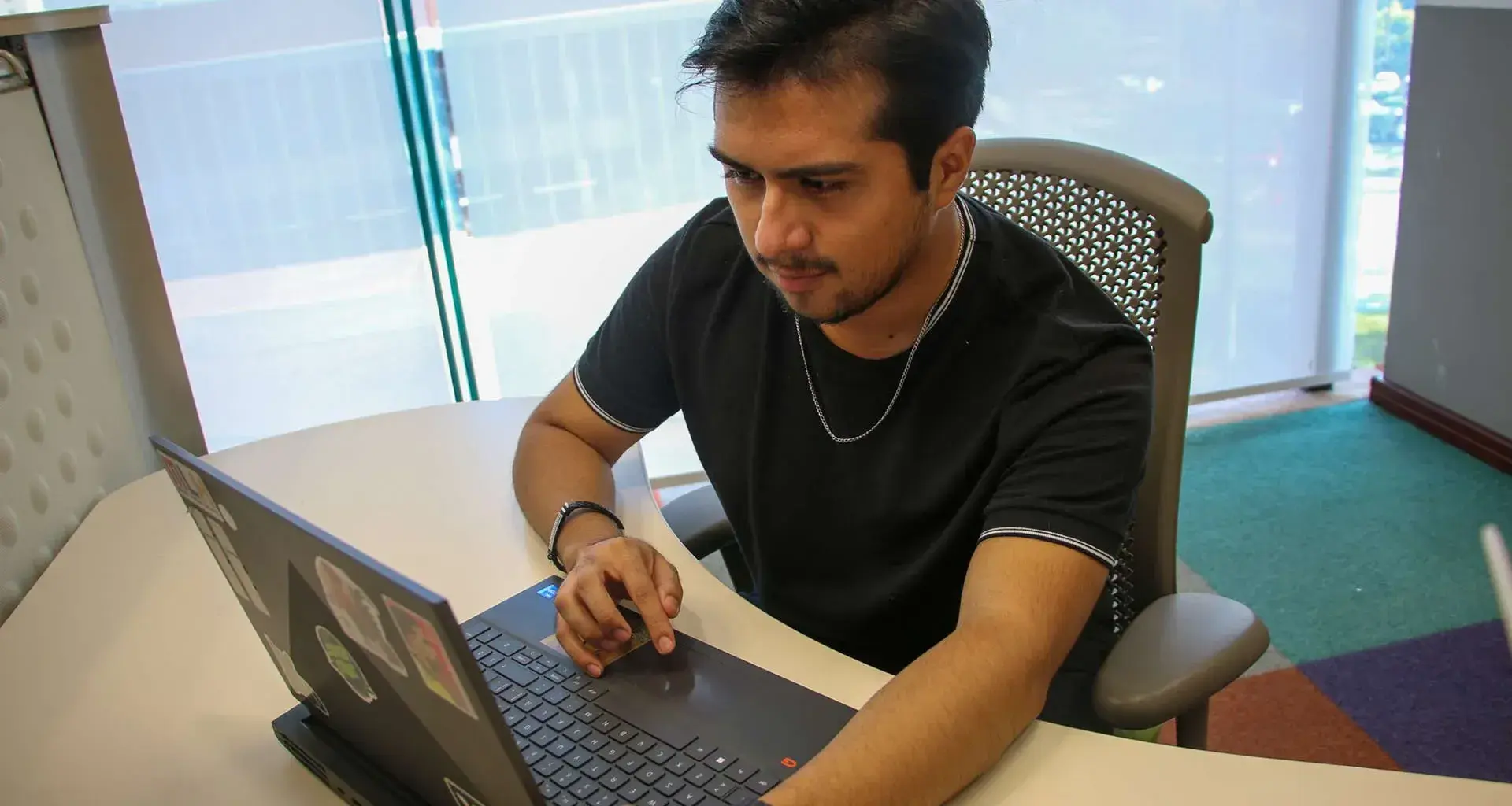 Congreso out 4 you, erick oseguera, alumno de Tec Guadalajara, participó en Nueva York.