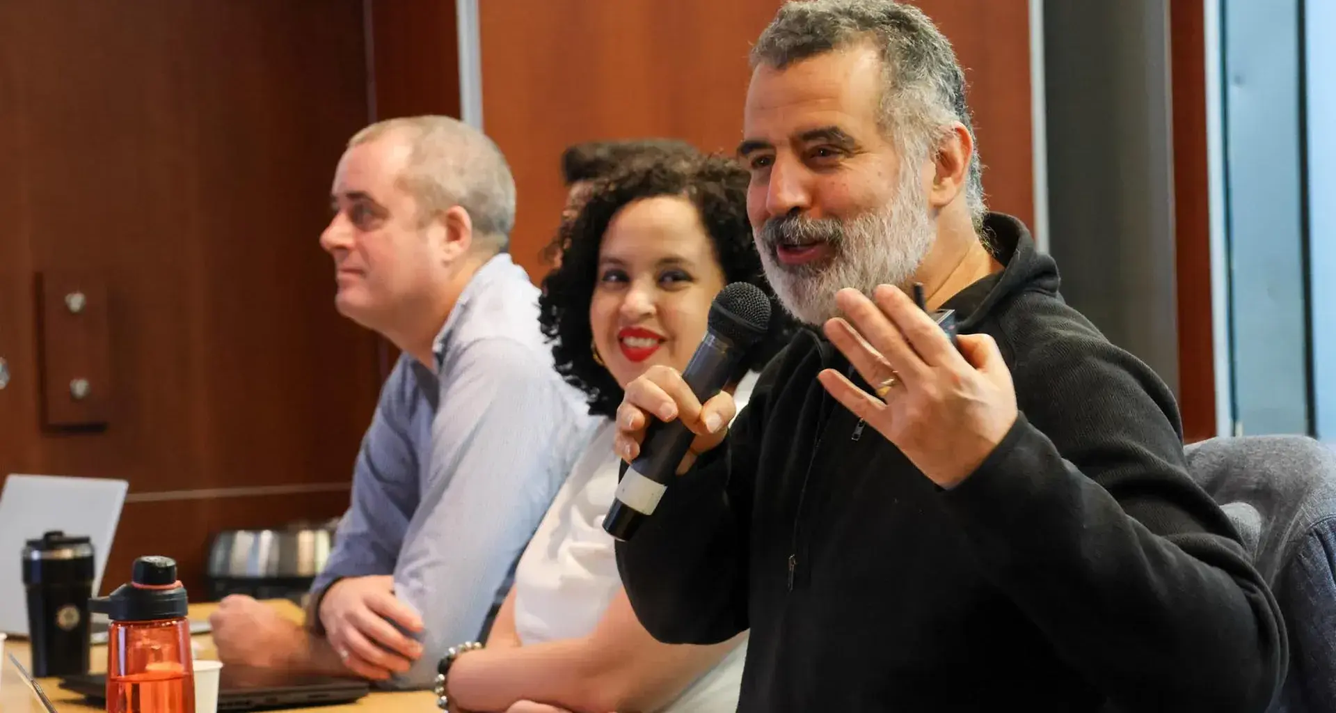Seminario internacional de florecimiento humano