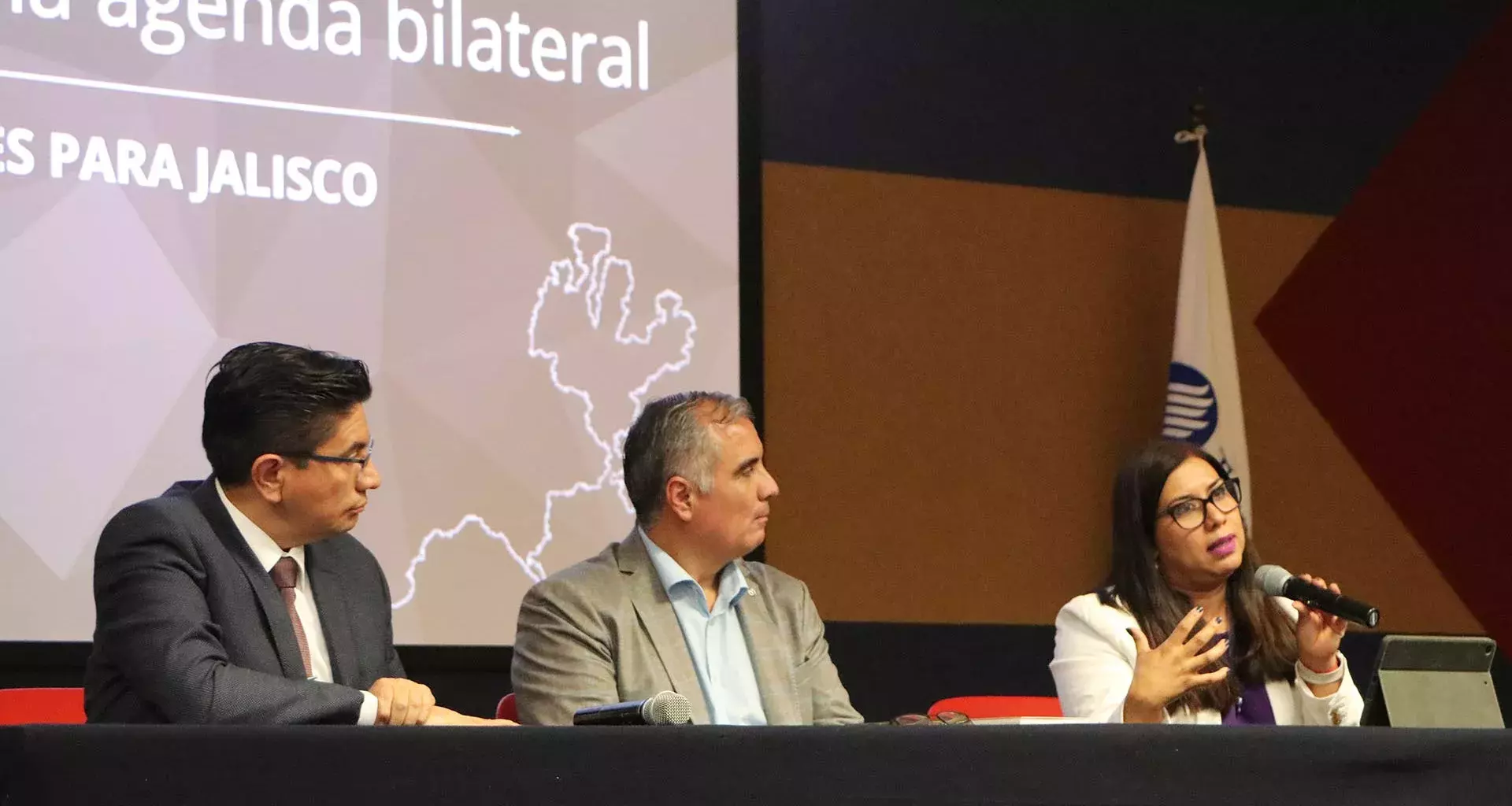 Panel de análisis sobre aranceles organizado por el Tec Guadalajara.  