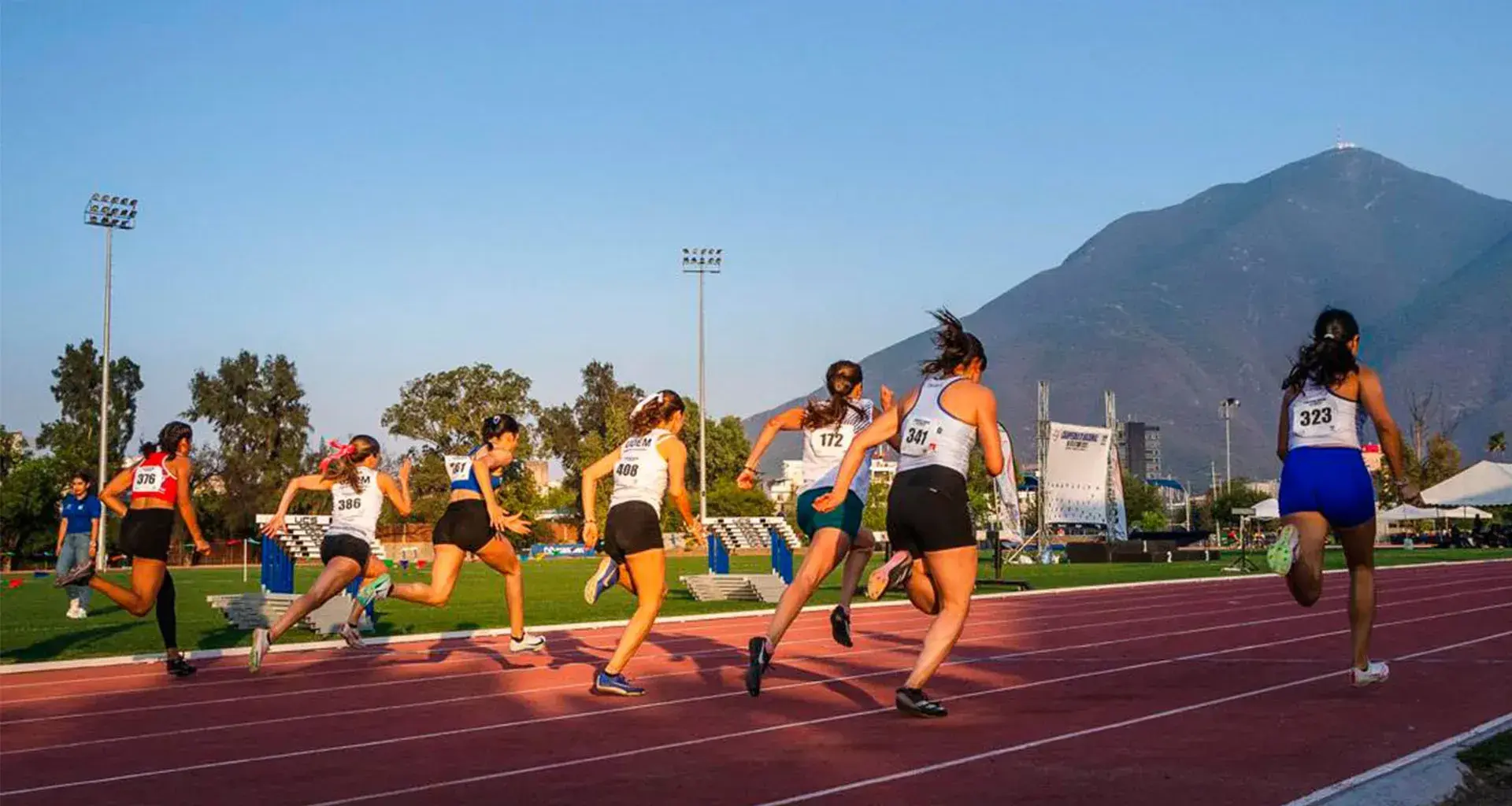 Atletas PrepaTec conquistan plata y bronce en nacional de atletismo
