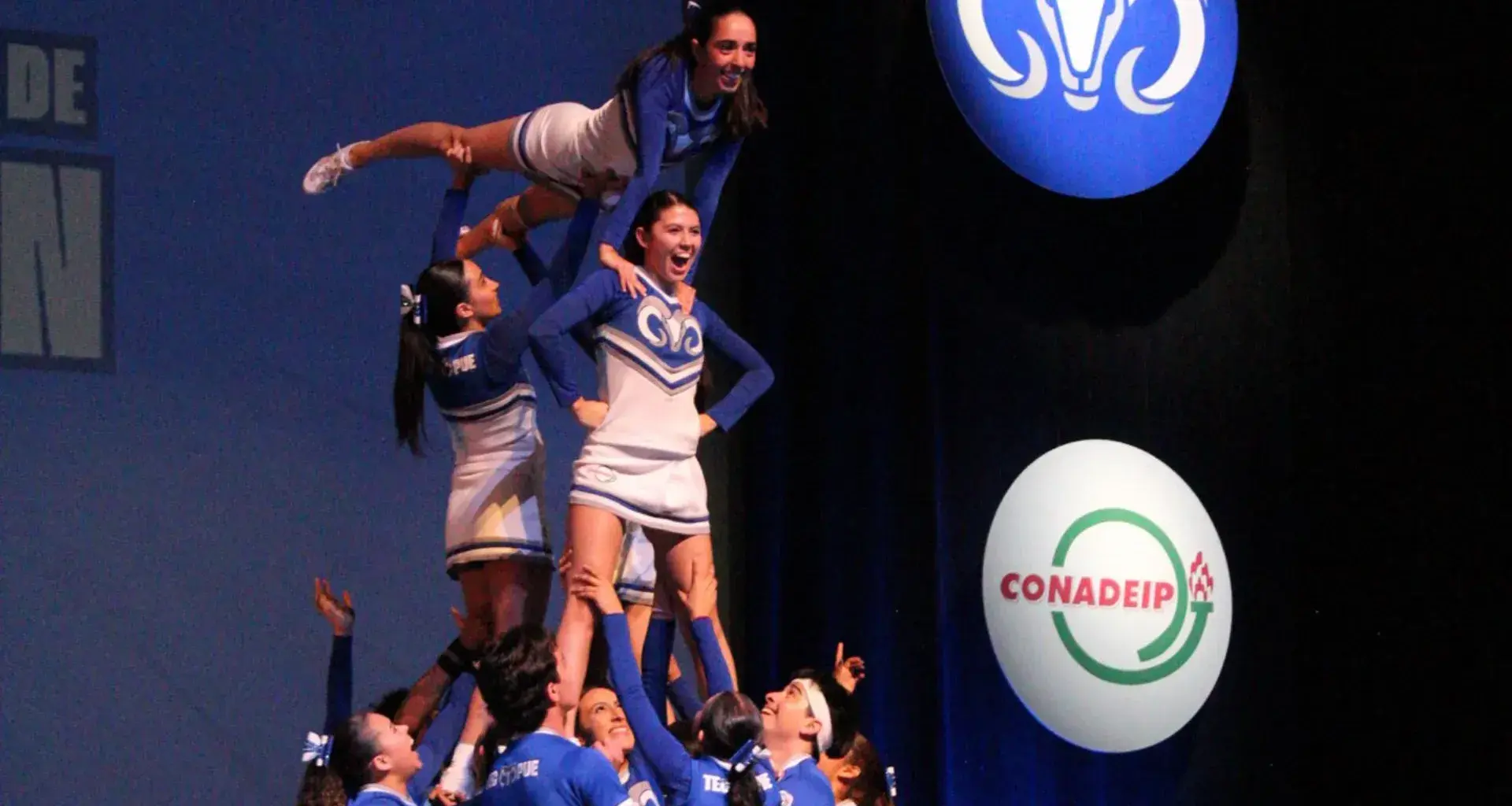 El equipo de Cheer del Tec campus Puebla se subió al podio en el Campeonato Nacional de Grupos de Animación