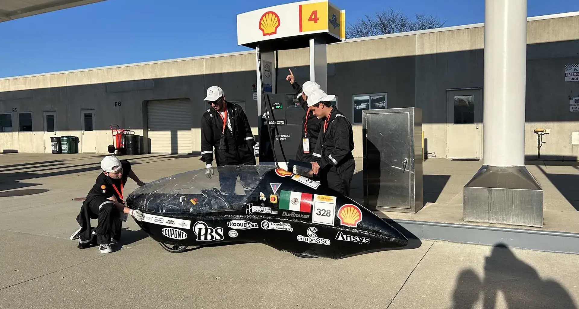 Buscan escuderías de Tec Racing de campus MTY consolidarse