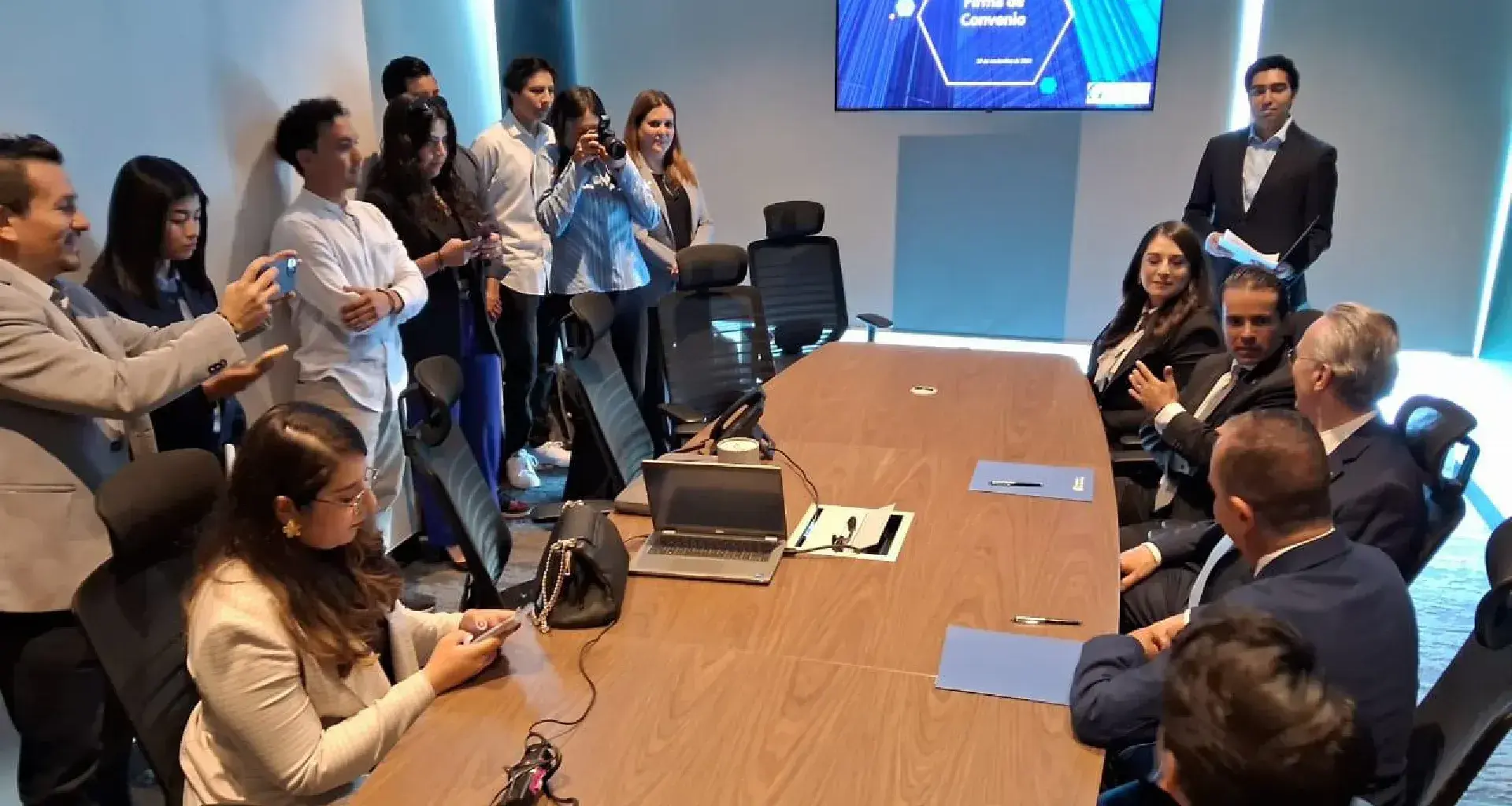 Firma de convenio Tec León y COPARMEX