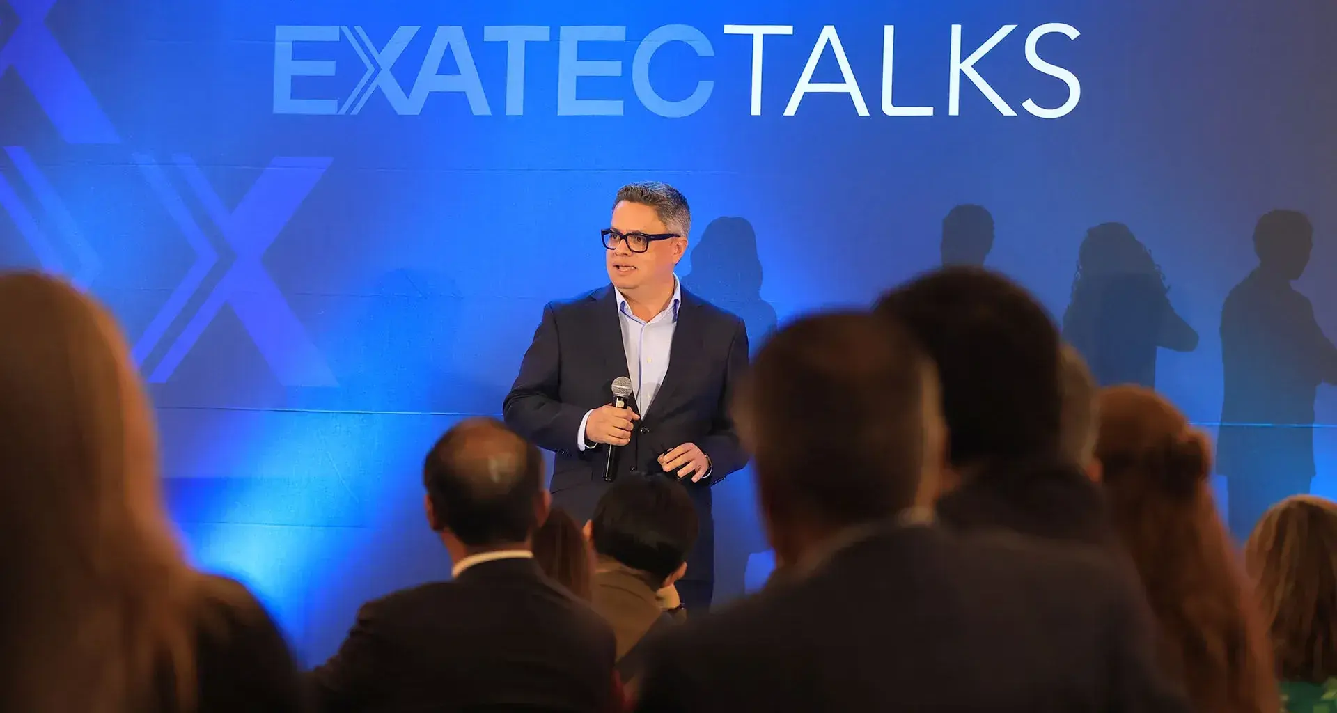 EXATEC inspiran con experiencias que marcaron su camino profesional y los llevaron a liderar dentro de su industria.