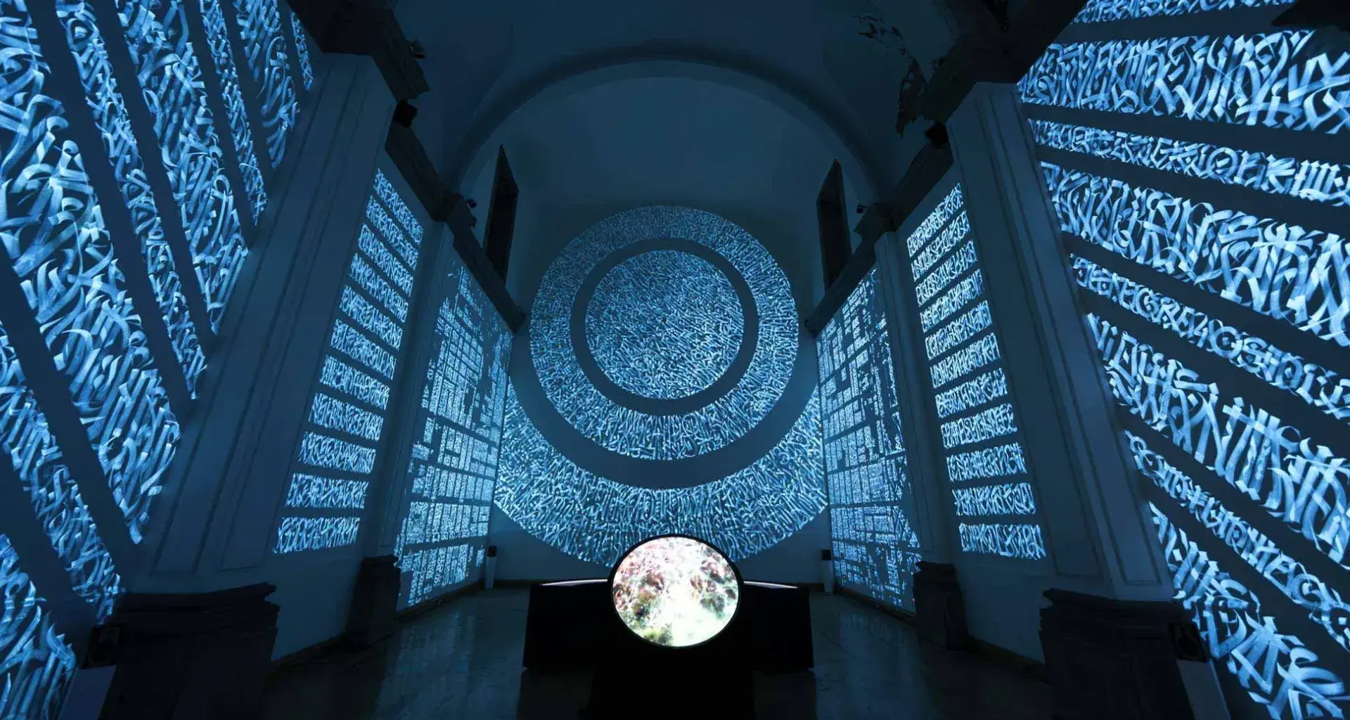 El artista Said Dokins presenta “Bio_res_crituras”, proyecto en colaboración con el Tec Querétaro que emplea microorganismos como herramientas de escritura