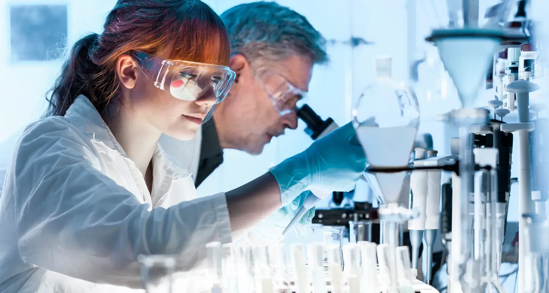 Tec presenta convocatoria Premio Rómulo Garza 2025