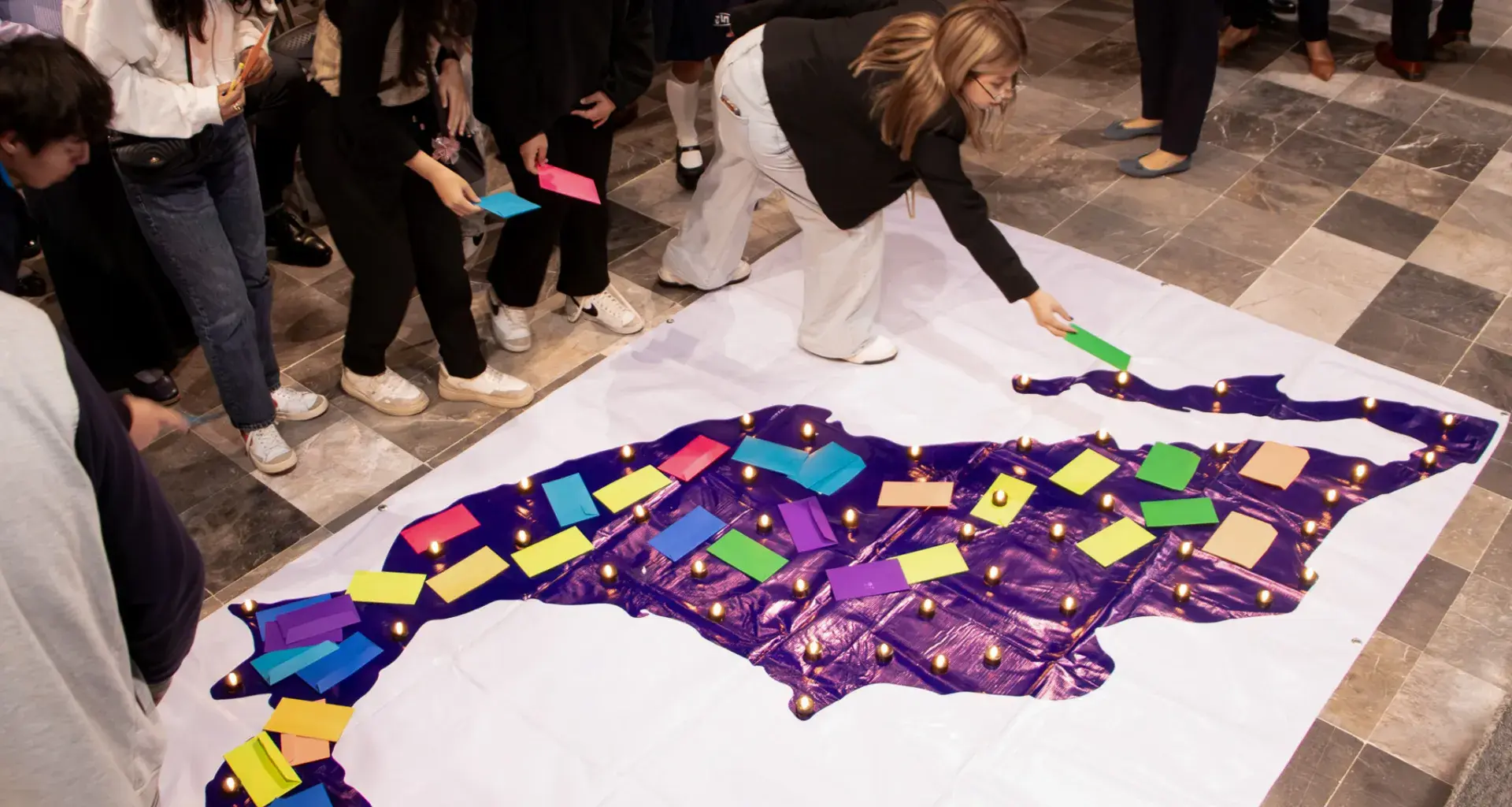 Estudiante en actividad de Con-ciencia Social