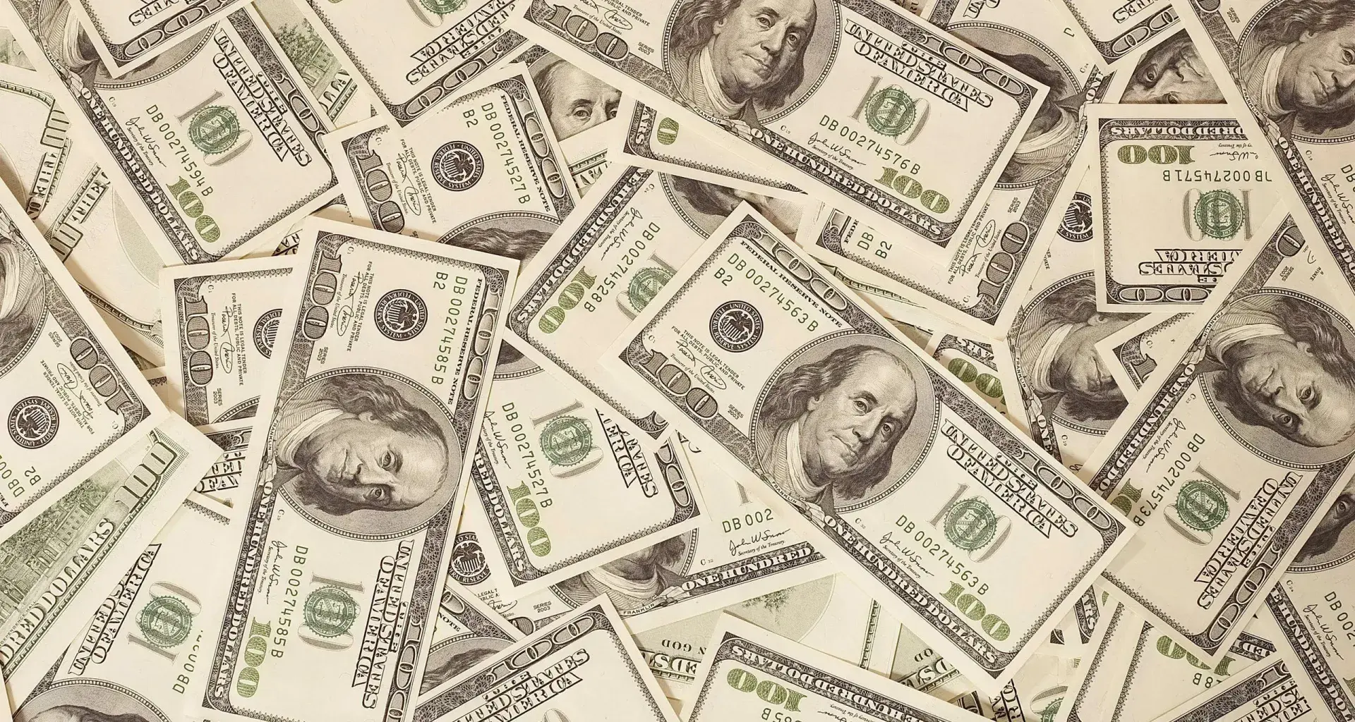 Billetes de cien dólares