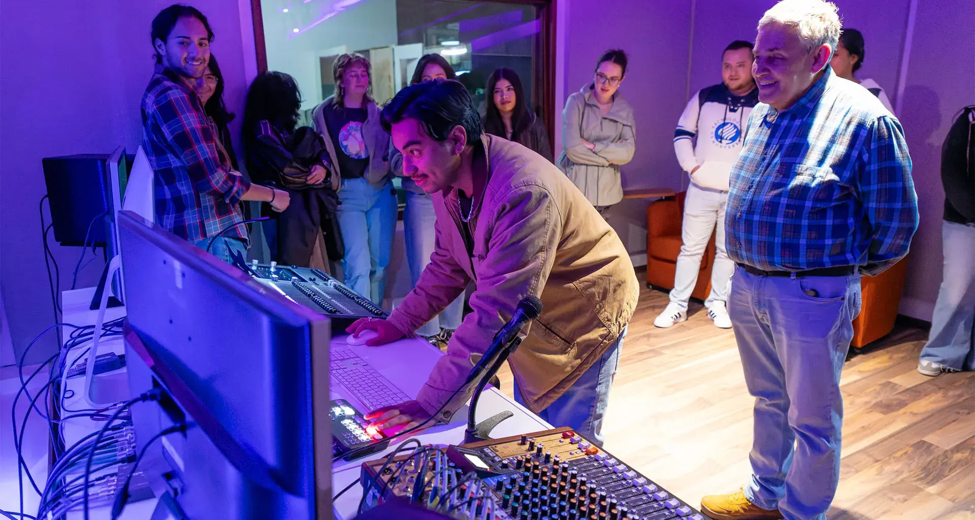 Renovada cabina de TV impulsa creación audiovisual en Tec Toluca