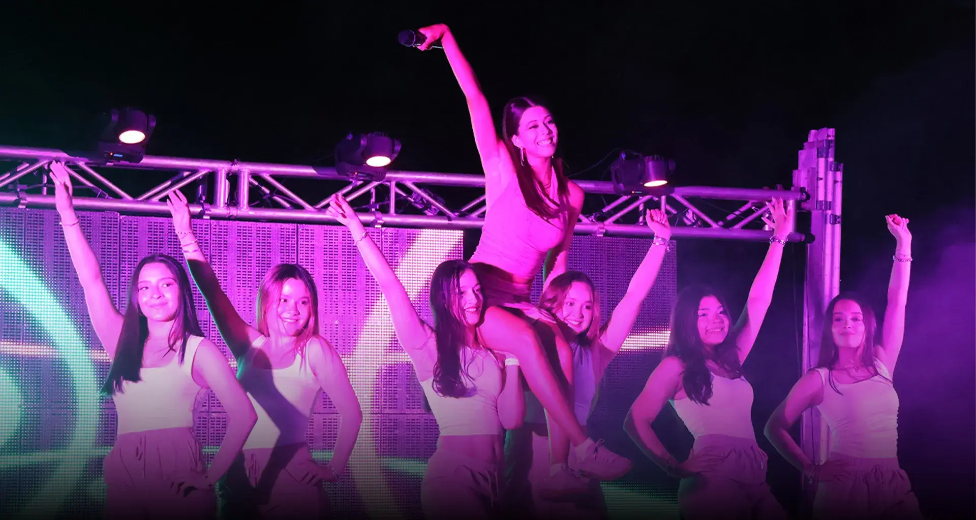 Talento que construye hogares: revive los Playbacks Somos 2026 (Fotos)