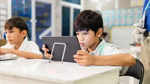 Proponen estudiantes Tec startup educativo y… ¡ganan certamen global! 