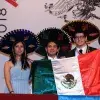 Alumnos en el campeonato mundial universitario de debate