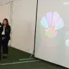Estudiante presentando soluciones a empresa alemana Covestro