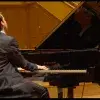 Pianista irapuatense Darío de Luna durante Tec Talent