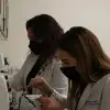 Alumnos aprenden de histopatología para investigar, en el marco de la Semana de innovación del Tec Guadalajara.