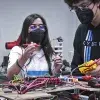 Alumnos de la PrepaTec Santa Catarina integrantes del equipo de robótica Cyberius