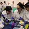 Estudiantes de PrepaTec en prácticas de Salud.