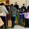 Estudiantes de la Escuela de Negocios del Tec campus Chihuahua montan tienda Street Store para donar ropa a comunidad indígena de la capital chihuahuense
