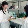 De Cuernavaca a Arabia Saudita, Luisa Javier, egresada del Tec y cofundadora de WAYAKIT, recibió el Premio al Mérito 2026 por su biotecnología mexicana con impacto global en higiene y sostenibilidad.